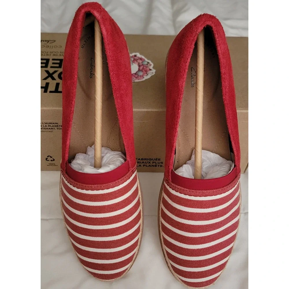 Clarks Red White Stripe Espadrille Slip On Flats‎ Women Size 9 Comfort Shoes